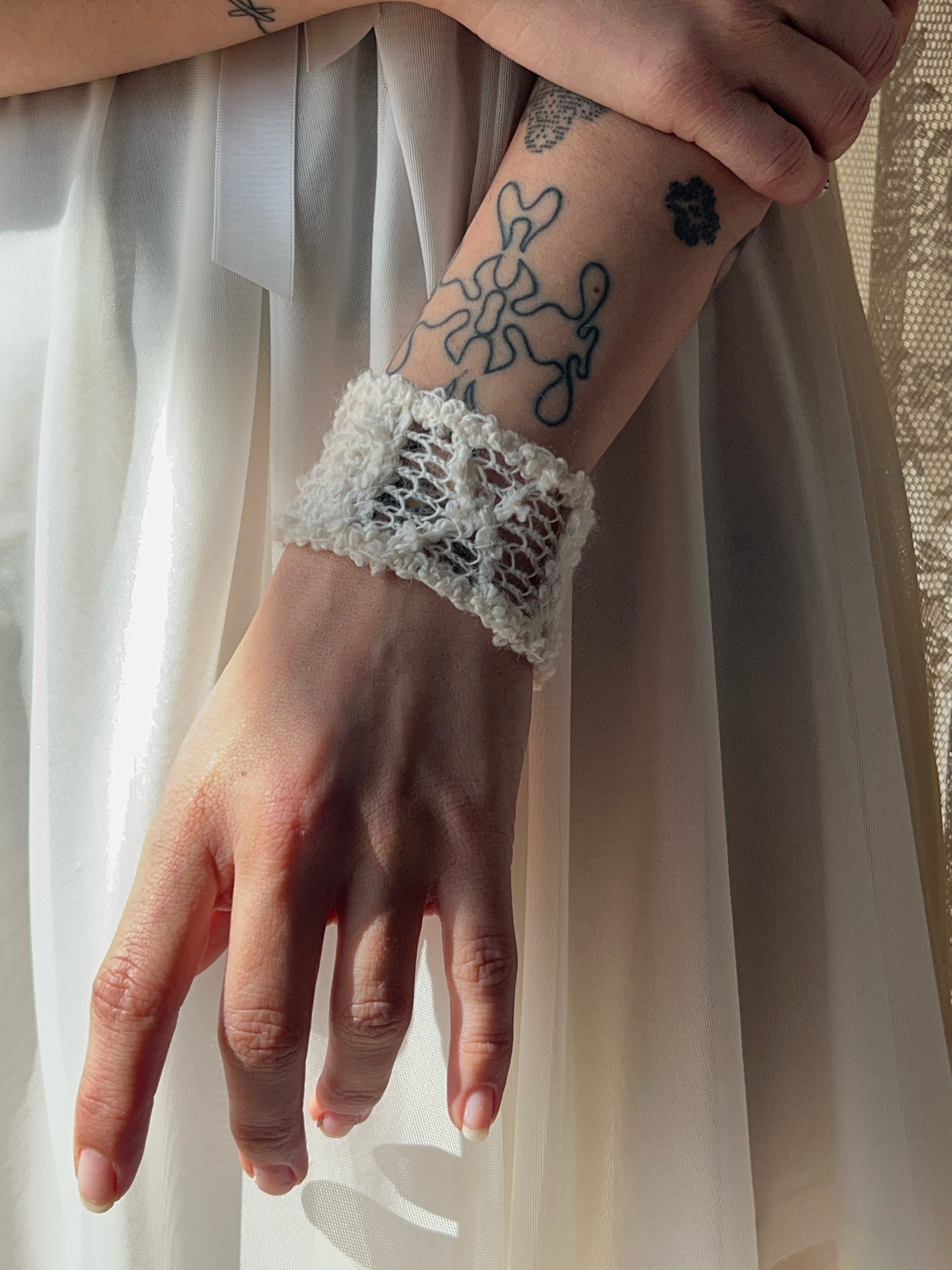 Snow angel cuff ִֶָ.࣪ ִֶָ🪽་༘࿐