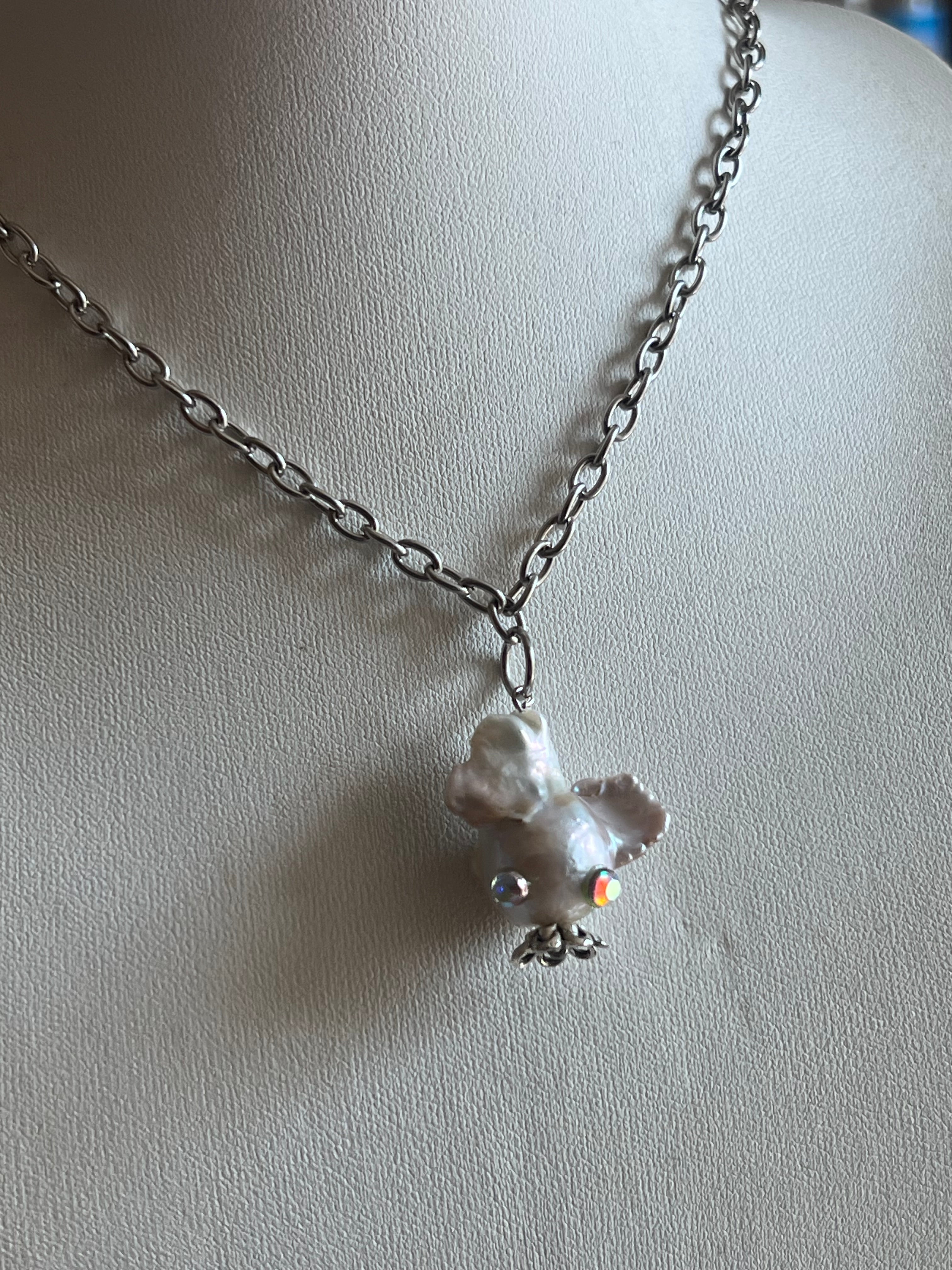 Pearly specimen  ༘⋆♡｡˚