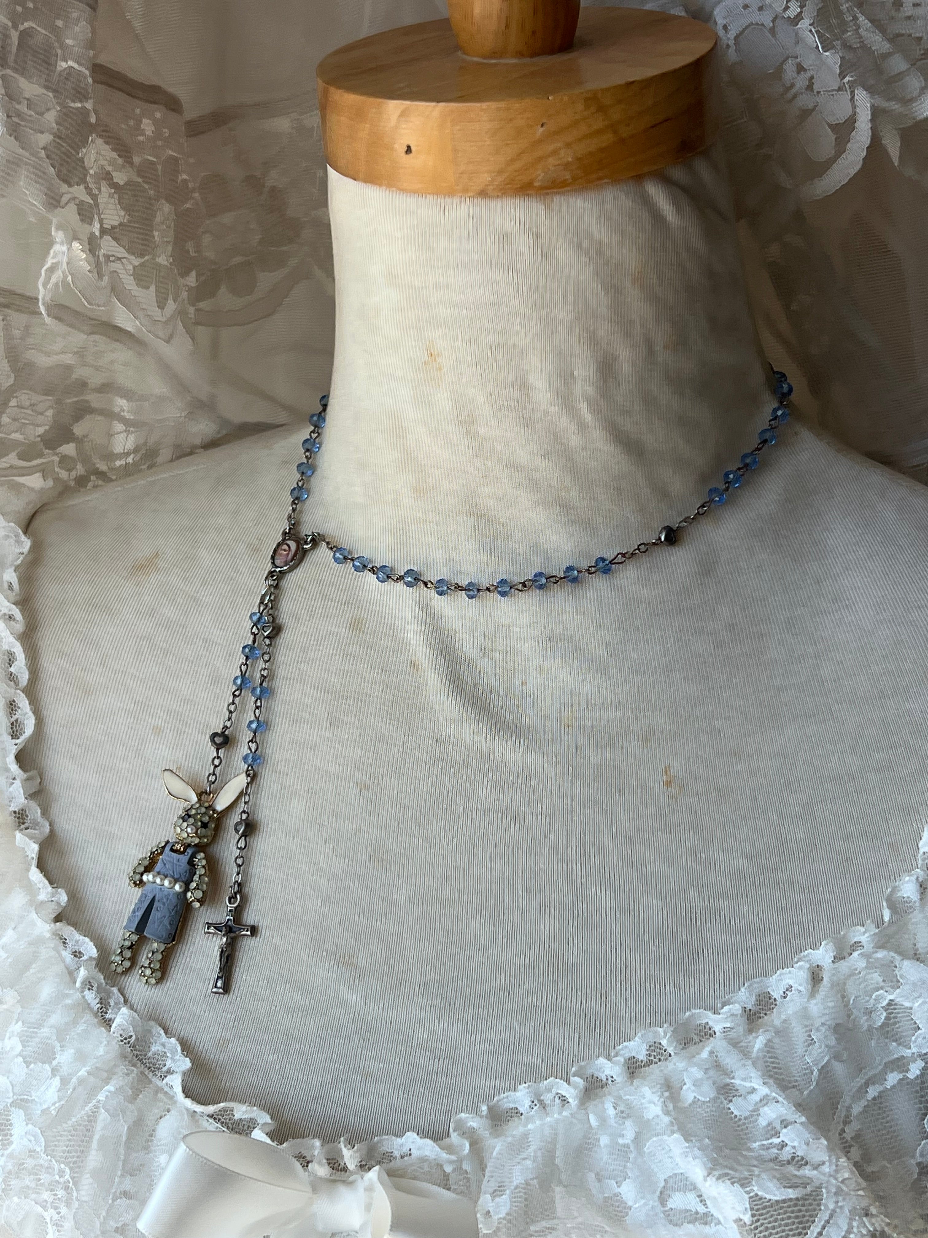 Blue lullaby °‧🫧⋆.🐇་༘࿐