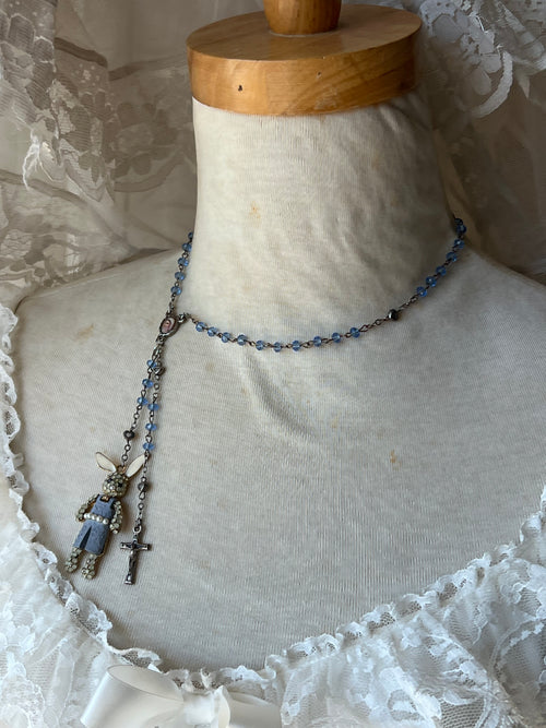 Blue lullaby °‧🫧⋆.🐇་༘࿐