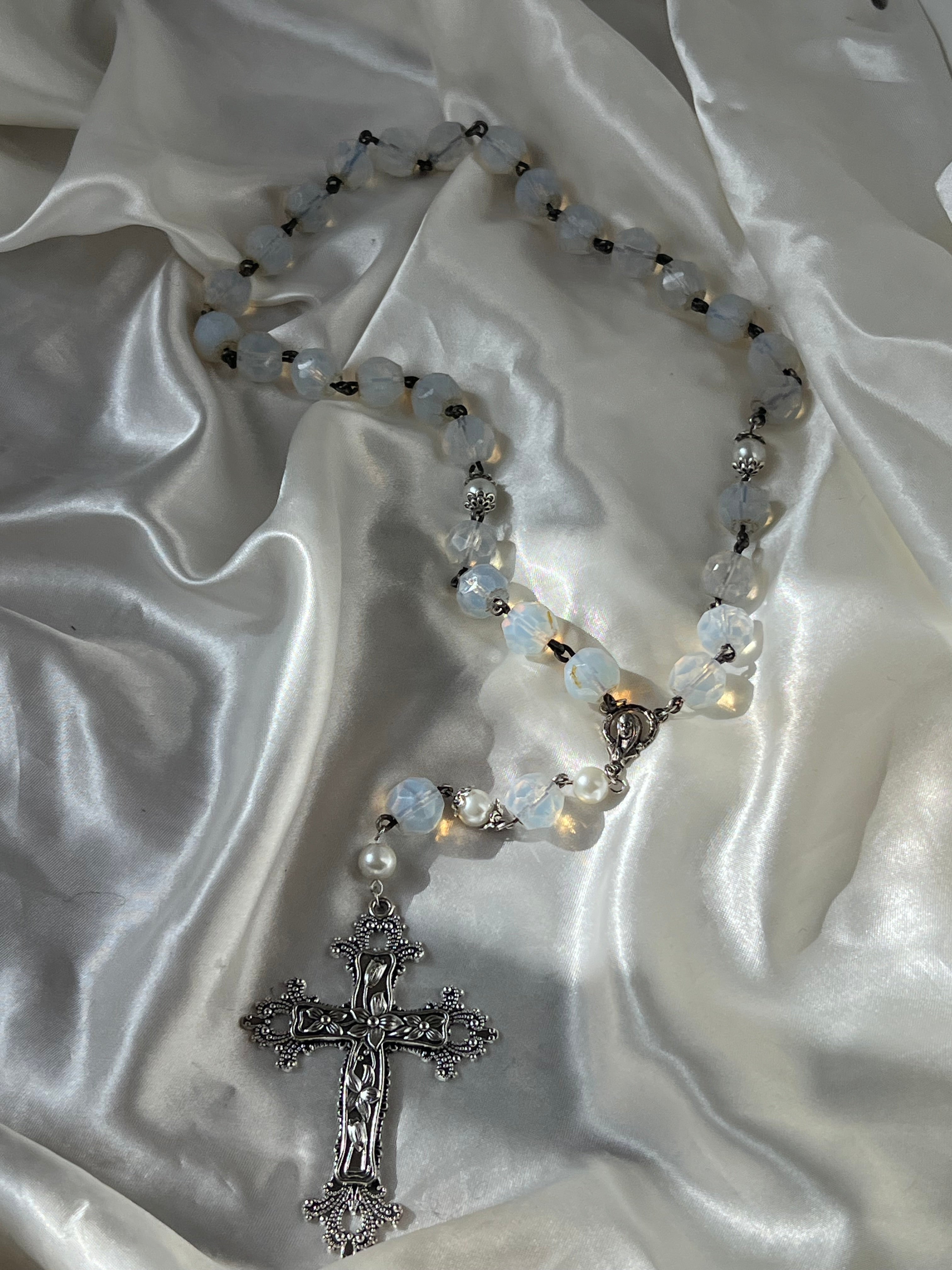 Opaline Grace rosary/necklace ๋࣭ ࣪ ˖🎐