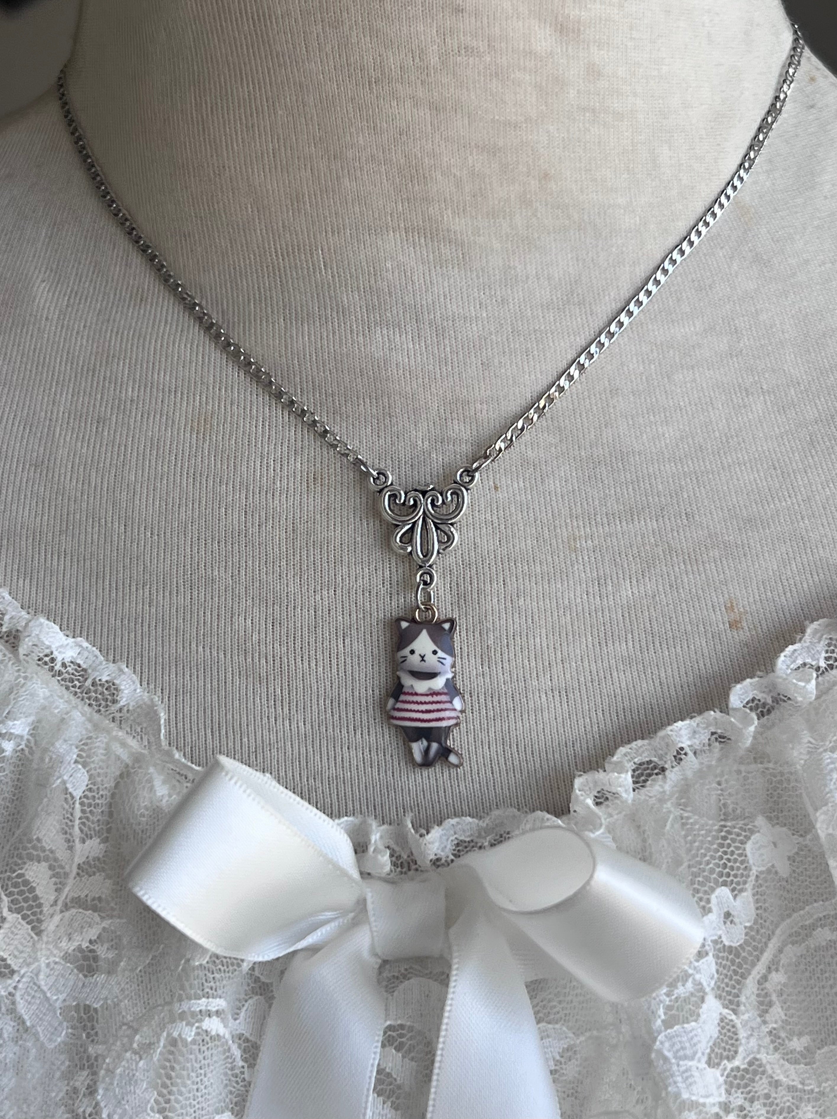 Kitty necklace⋆˚🐾˖°