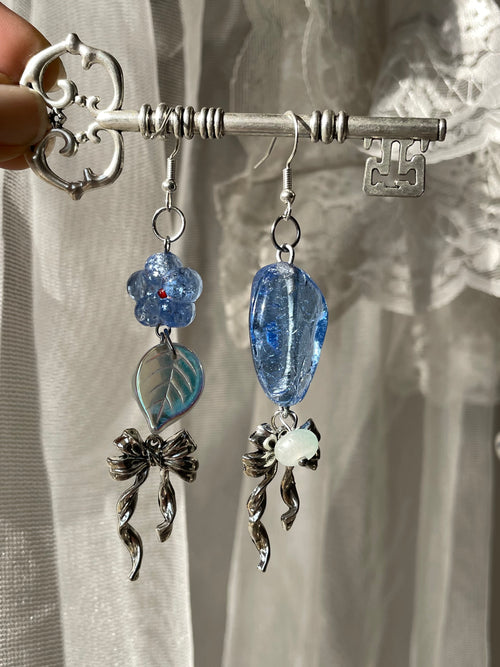 ‧₊˚ ⛲️ ‧₊𓏲Blue lullaby earring ‧₊˚ ⛲️ ‧₊𓏲
