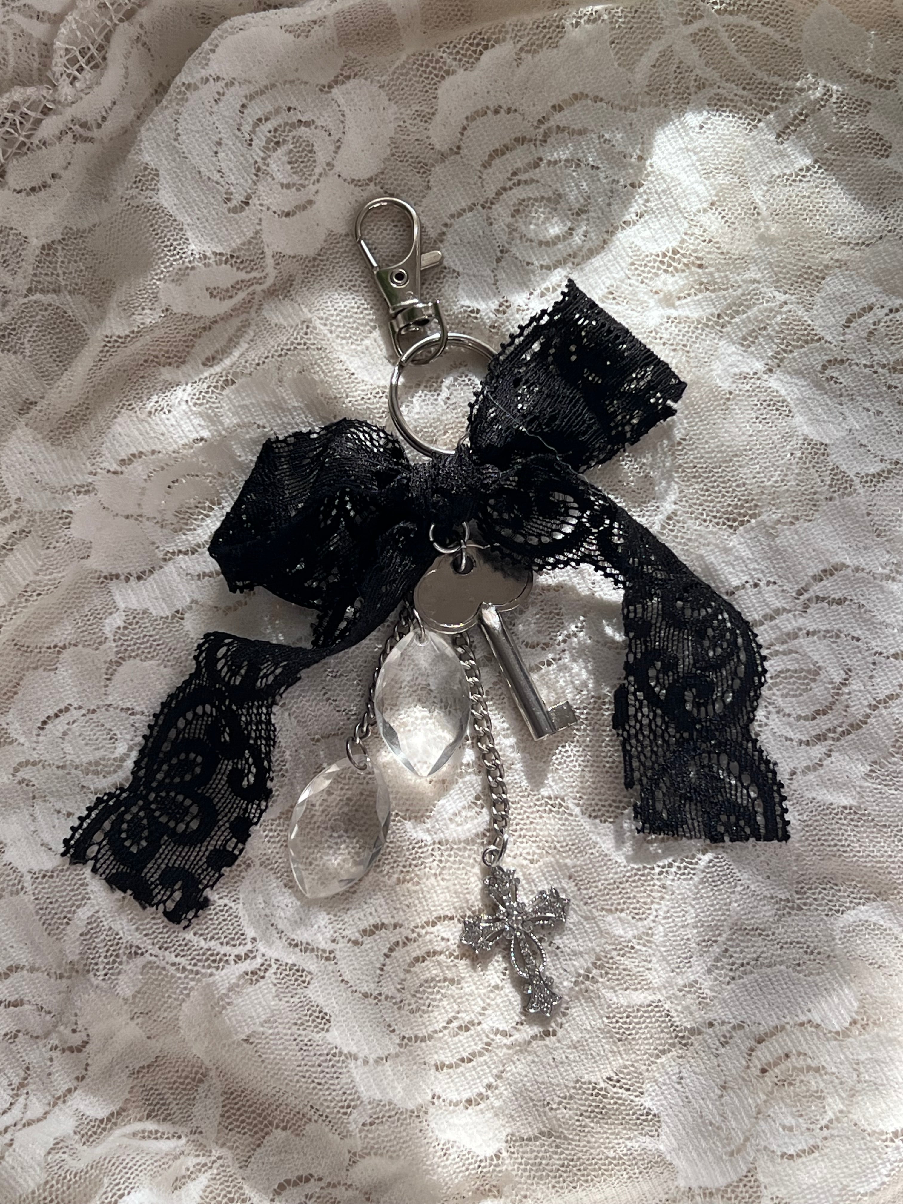 ⋆♱⋆˚⊹♡ Upcycled vintage trinket keychain˚⊹♡ ⋆♱⋆