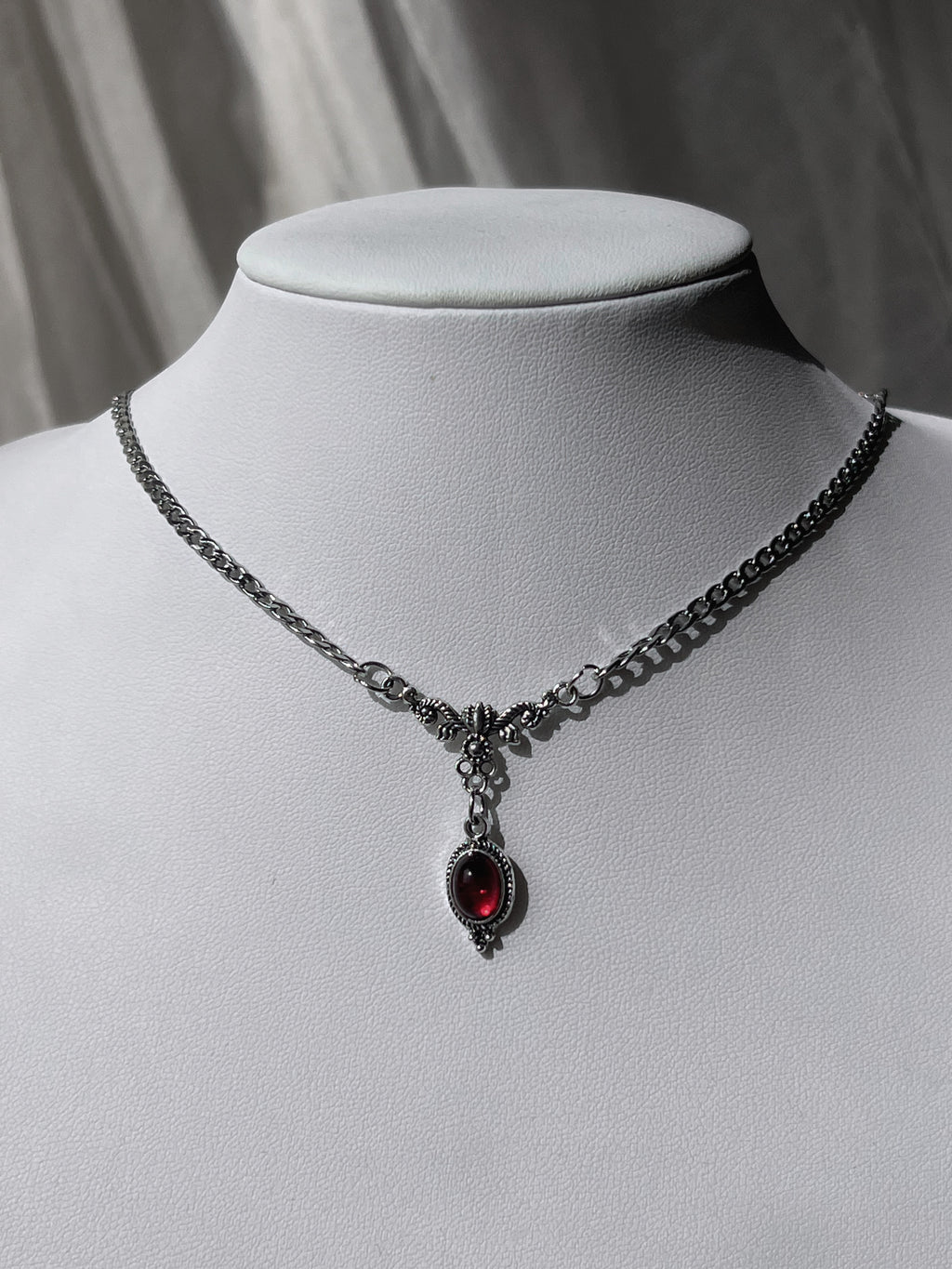 ˖𓍢ִ໋✧˚.🍷⋆“ Ember promise„ necklace ˚˖𓍢ִ໋✧˚.🍷⋆