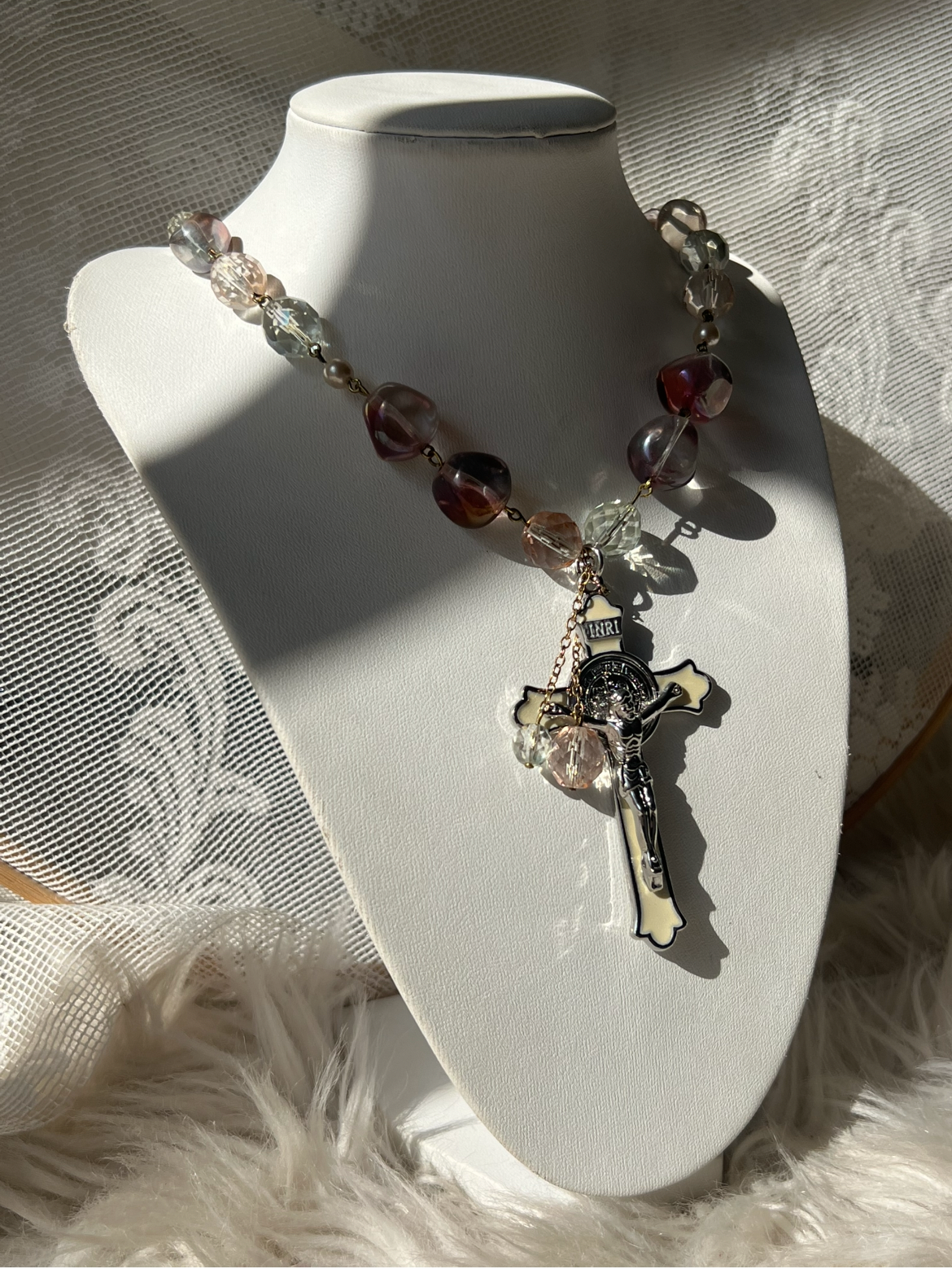 ⋆｡‧☩ ༘⋆°• Glass rosary ‧‧₊˚ ☾. ༘⋆🗡️°•