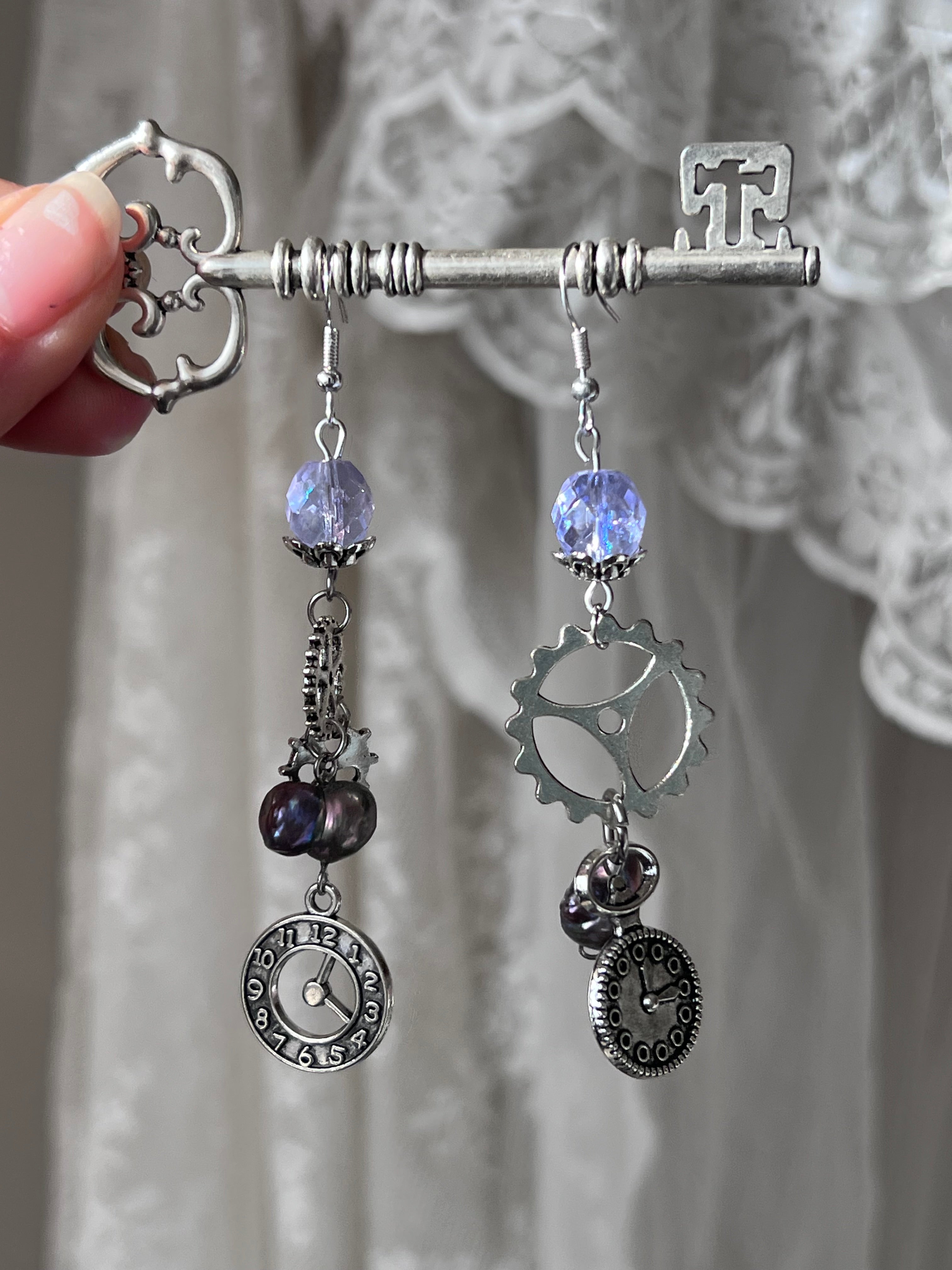 Ticking in violet earrings⋆.˚🪻༘⋆⚙️