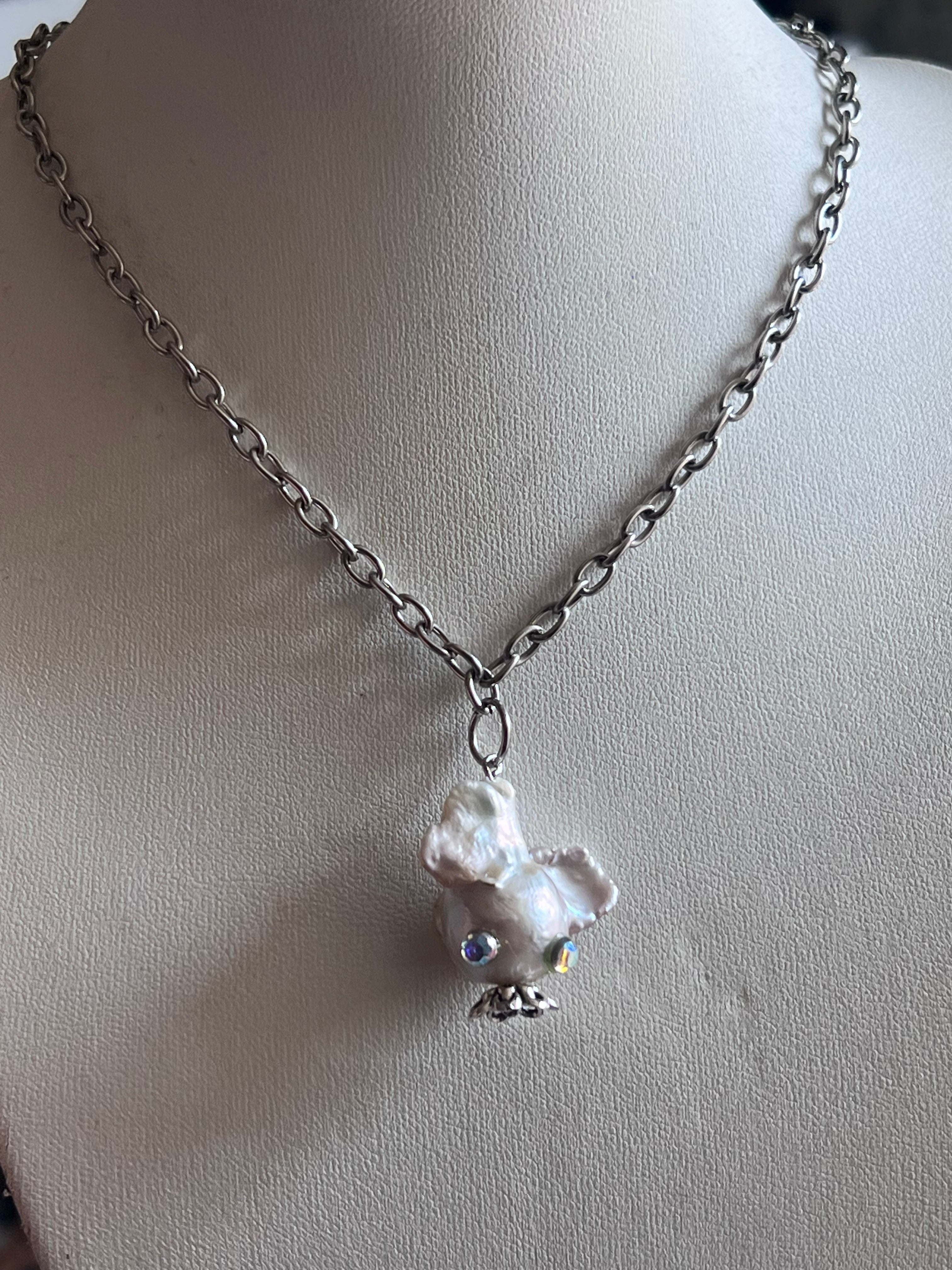 Pearly specimen  ༘⋆♡｡˚