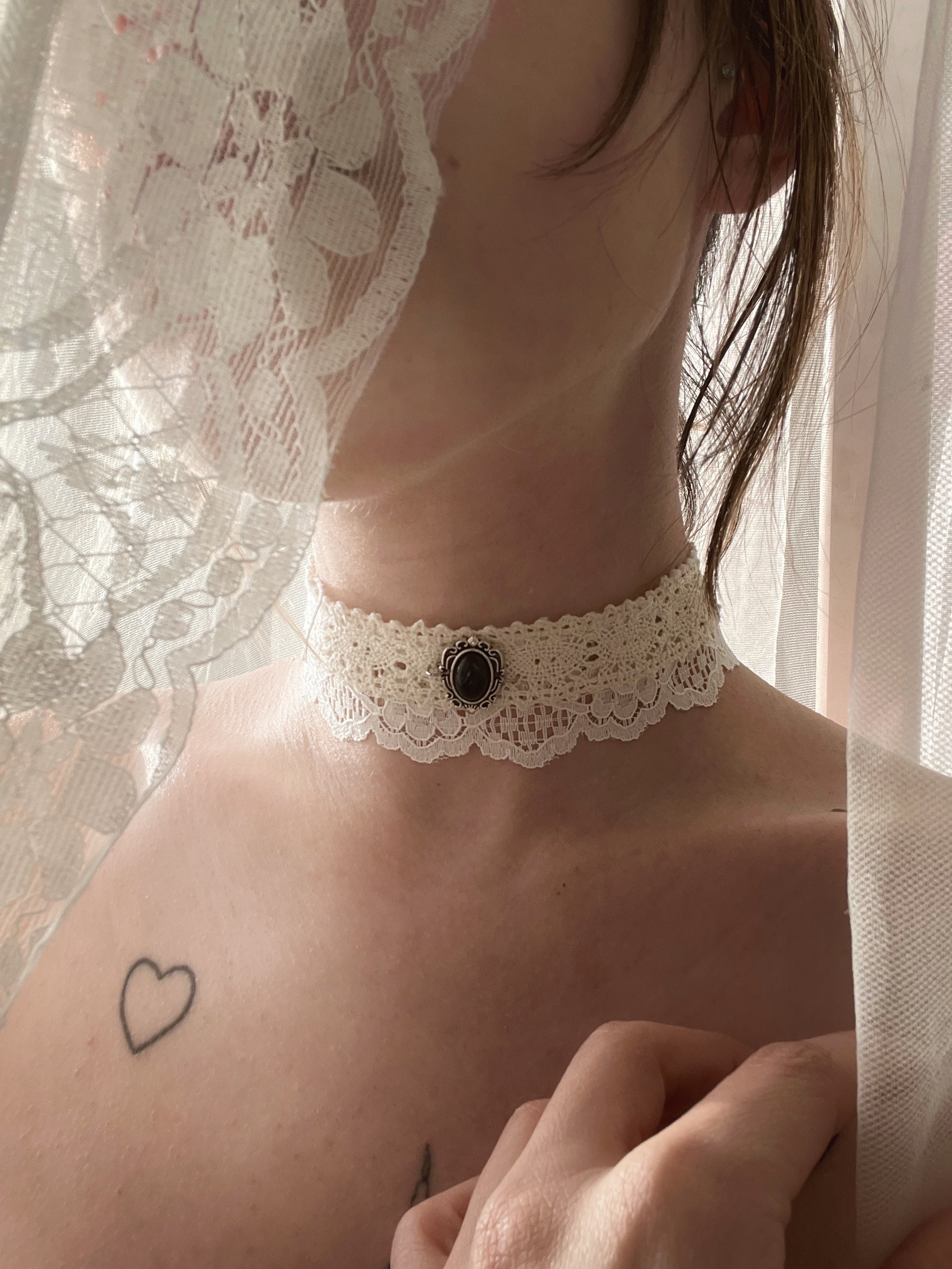 Runaway bride choker ˚˖𓍢ִ໋🦢˚