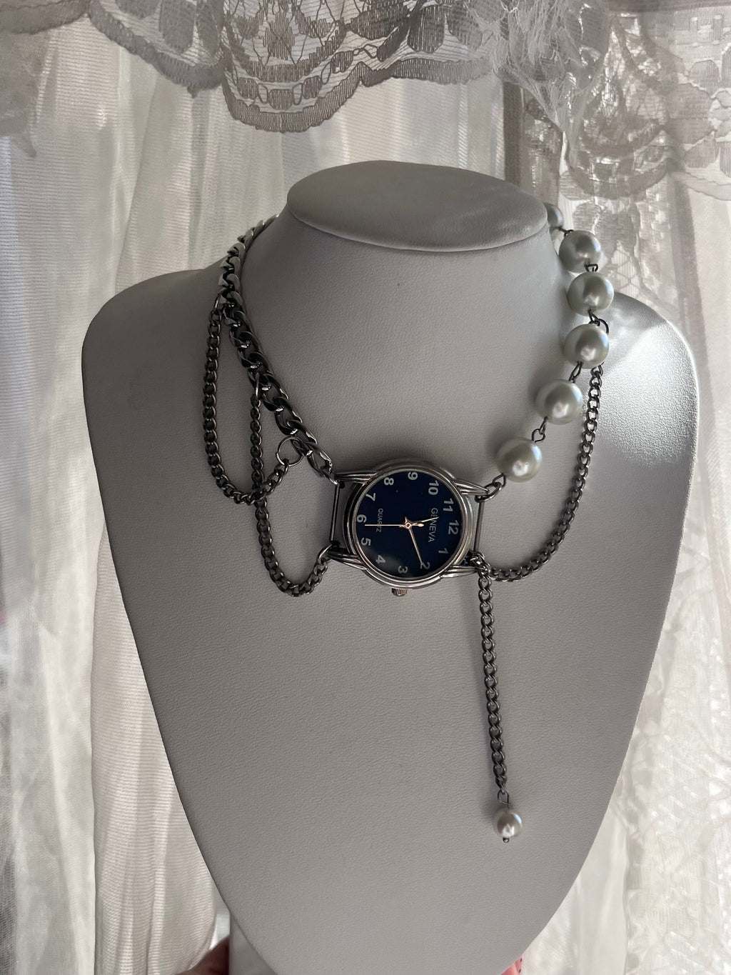 🕰️ 𐙚₊ Phantom watch necklace ⋆.° 𖤉 🕰️ 𐙚₊