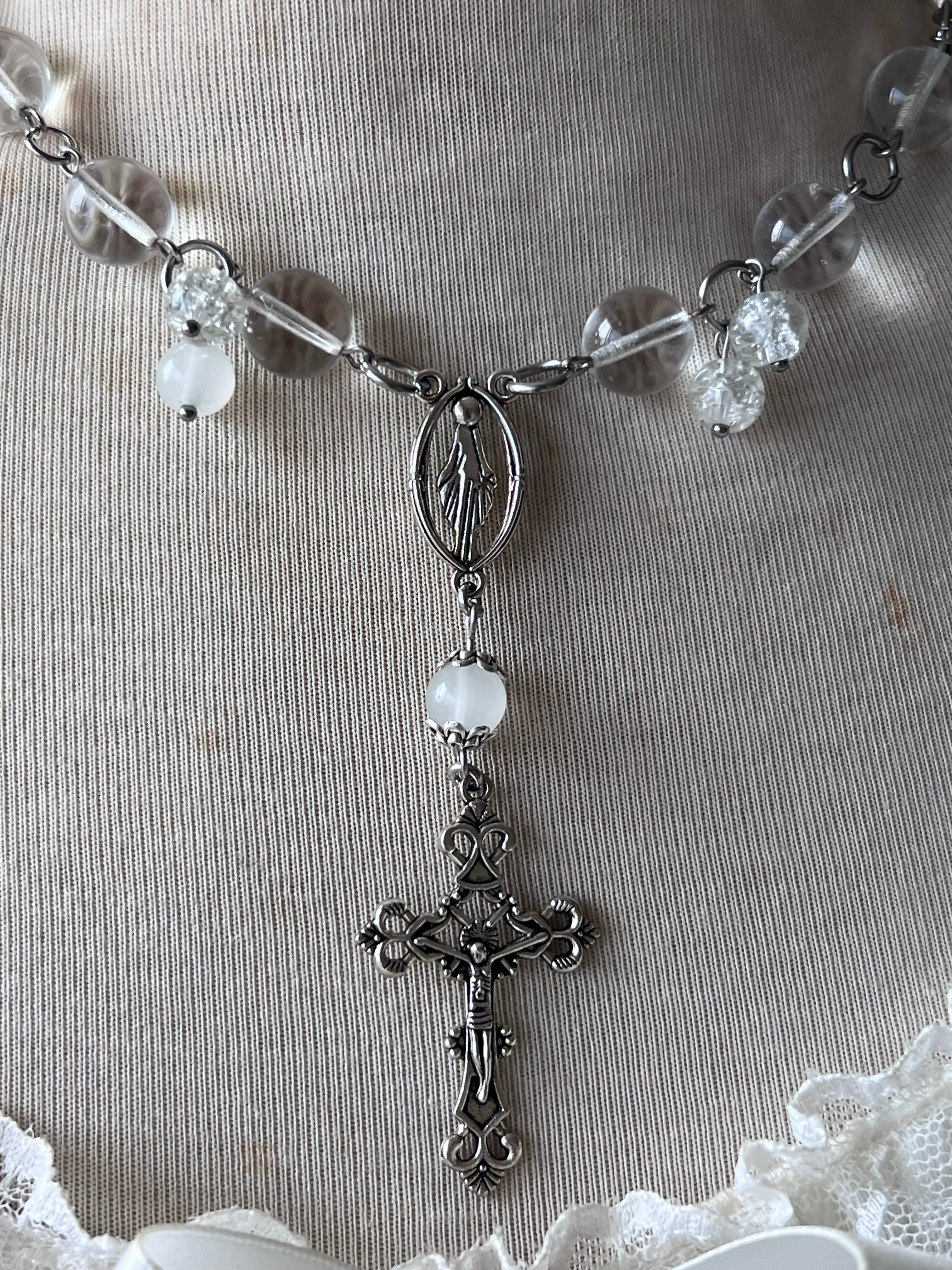 Frost rosary necklace ࣪ ִֶָ🪽་༘࿐