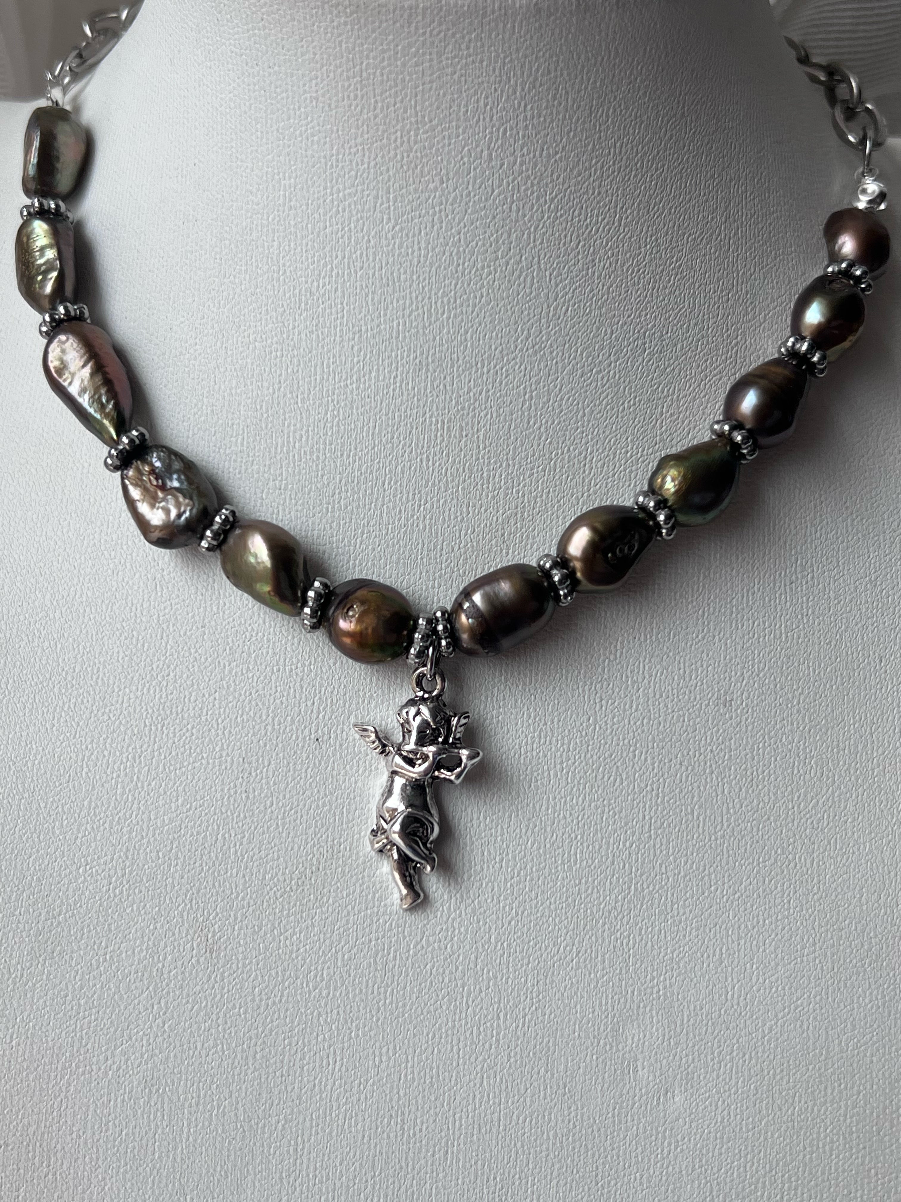Pearl angel necklace ✦˚ ༘⋆♡｡˚