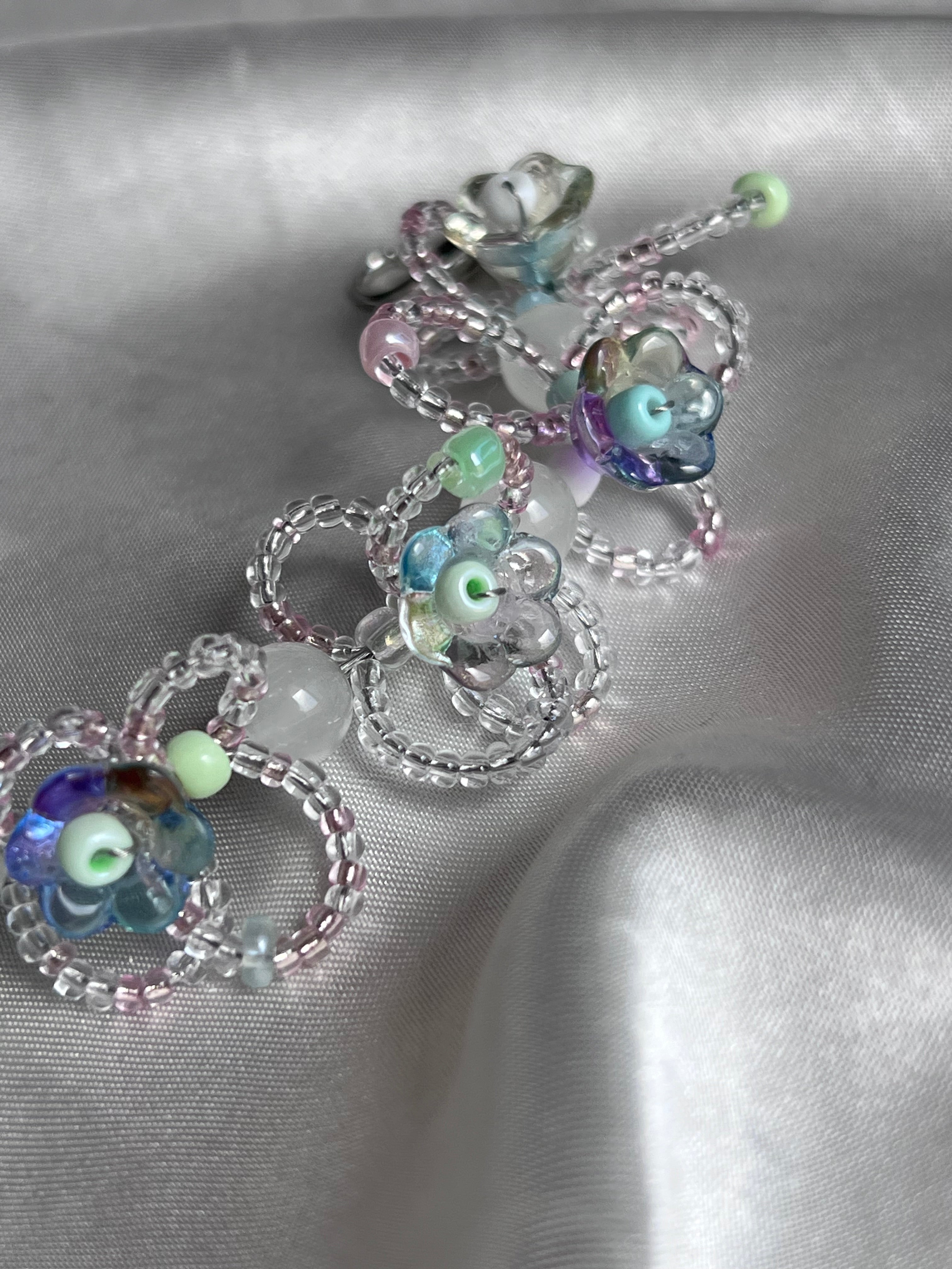 Bloomer bracelet  ๋࣭ ࣪ ˖🎐