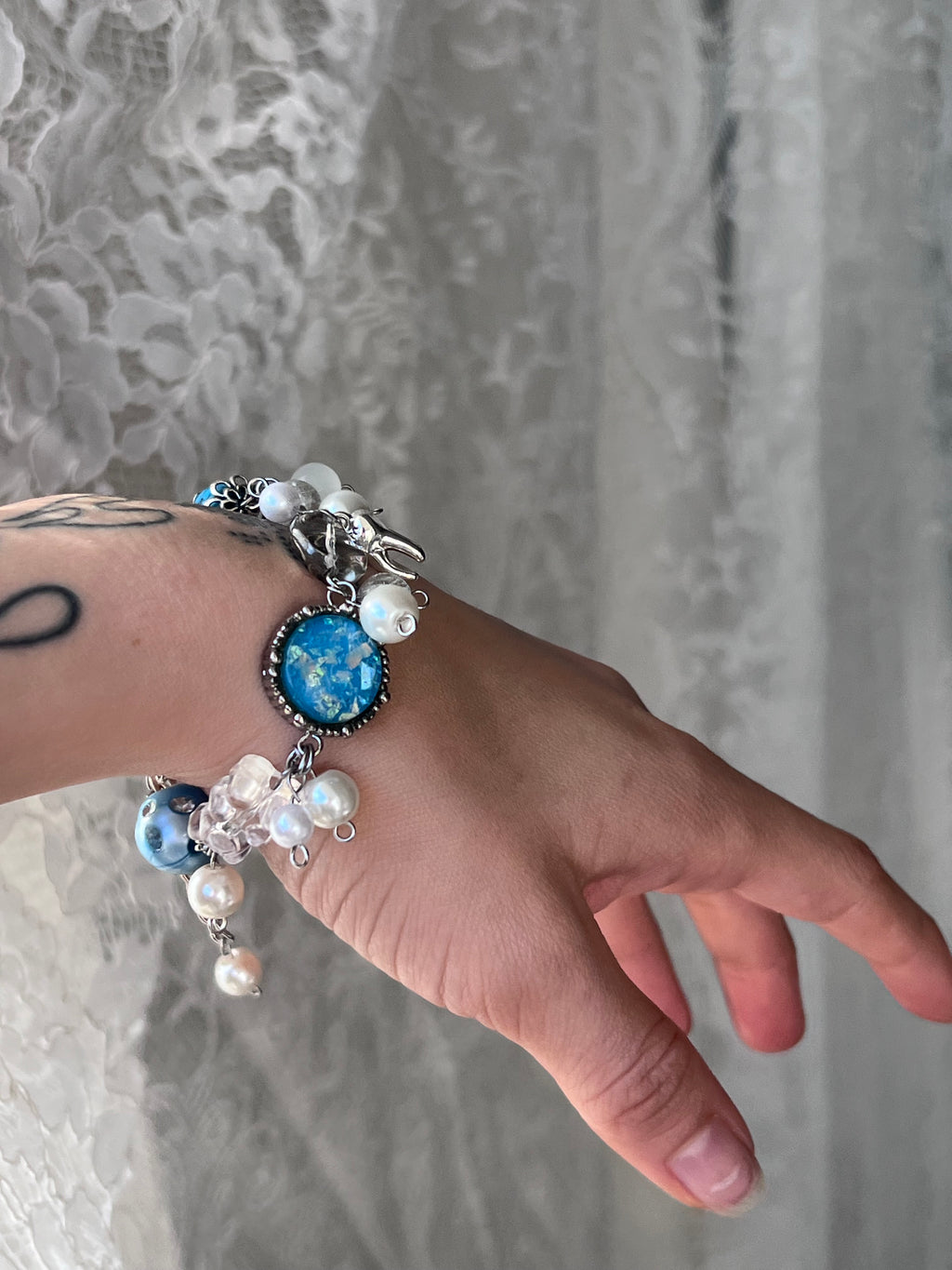 “Ghostly whispers” bracelet 🧸🕯️🧷⋆.ೃ࿔*:･