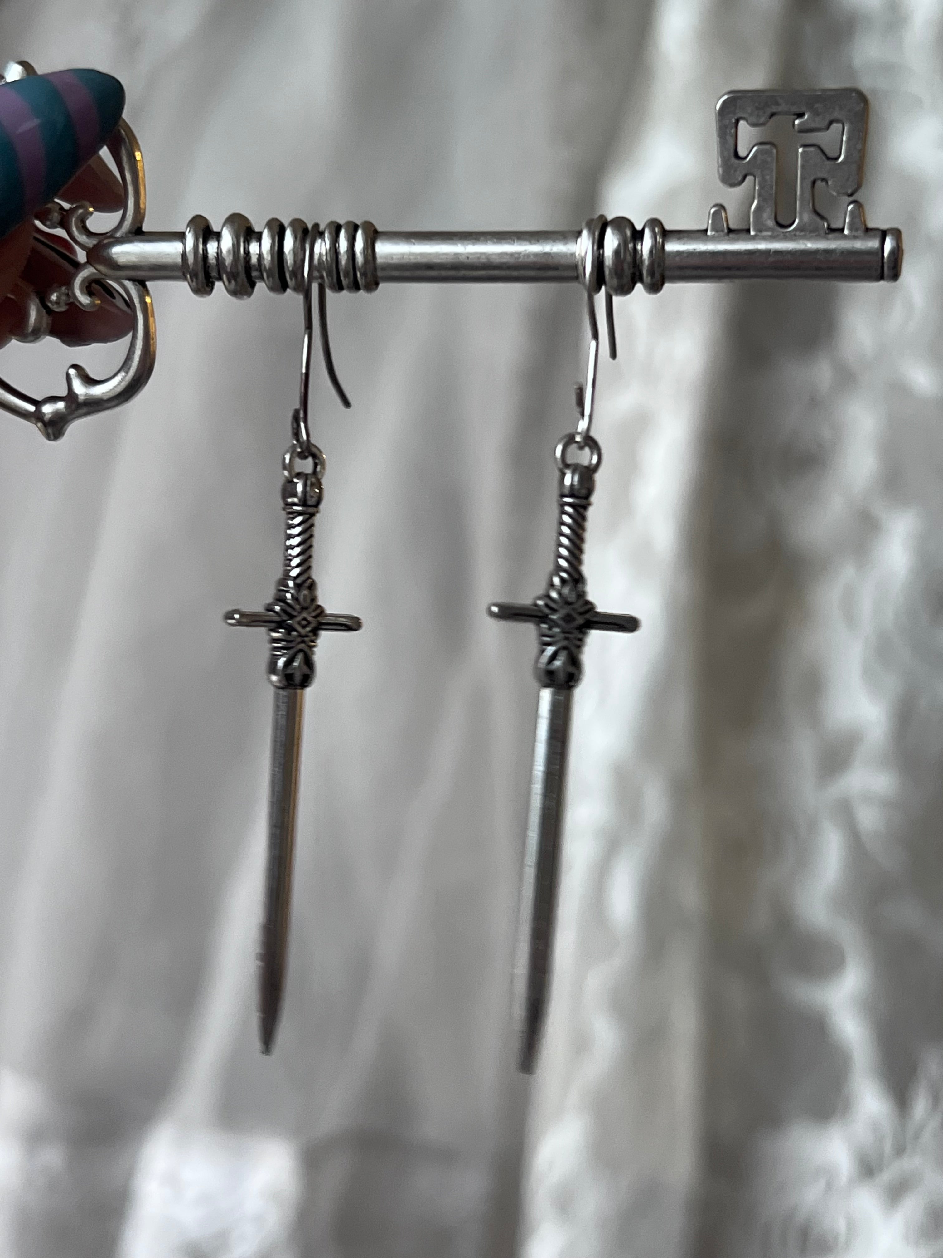 Sword earrings🗡️ ๋࣭ ࣪ ˖