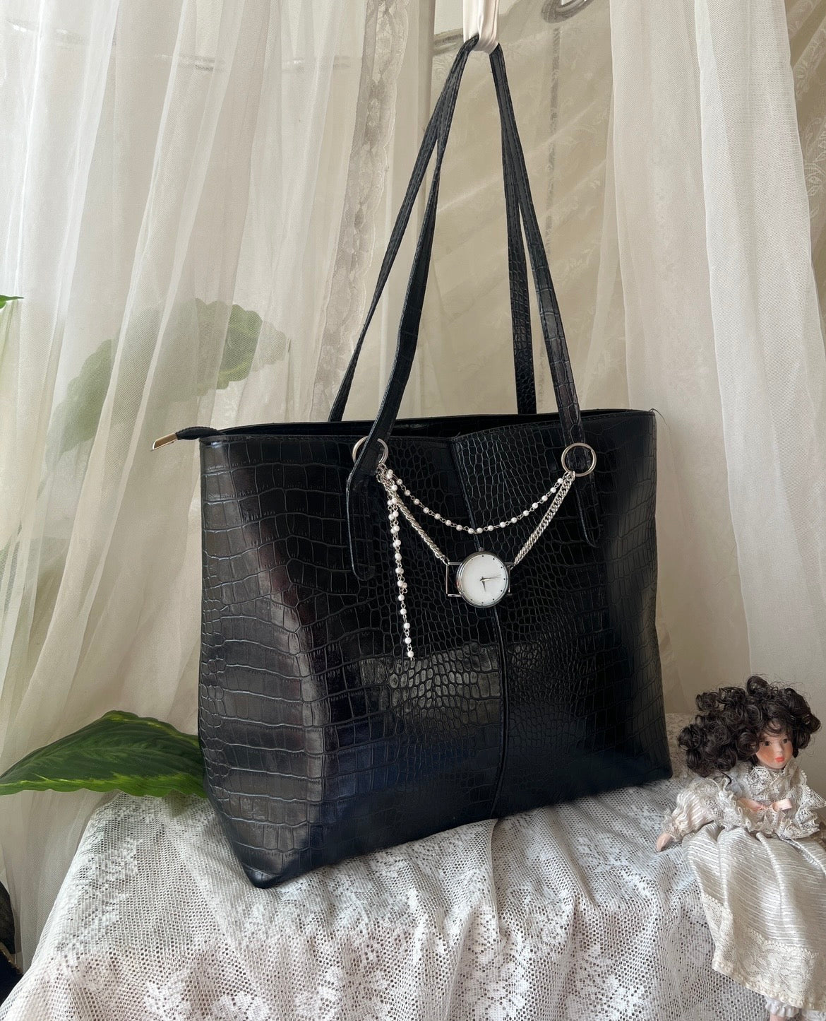 Pearly watch charm ⋆.° ♡🕰️ 𐙚₊