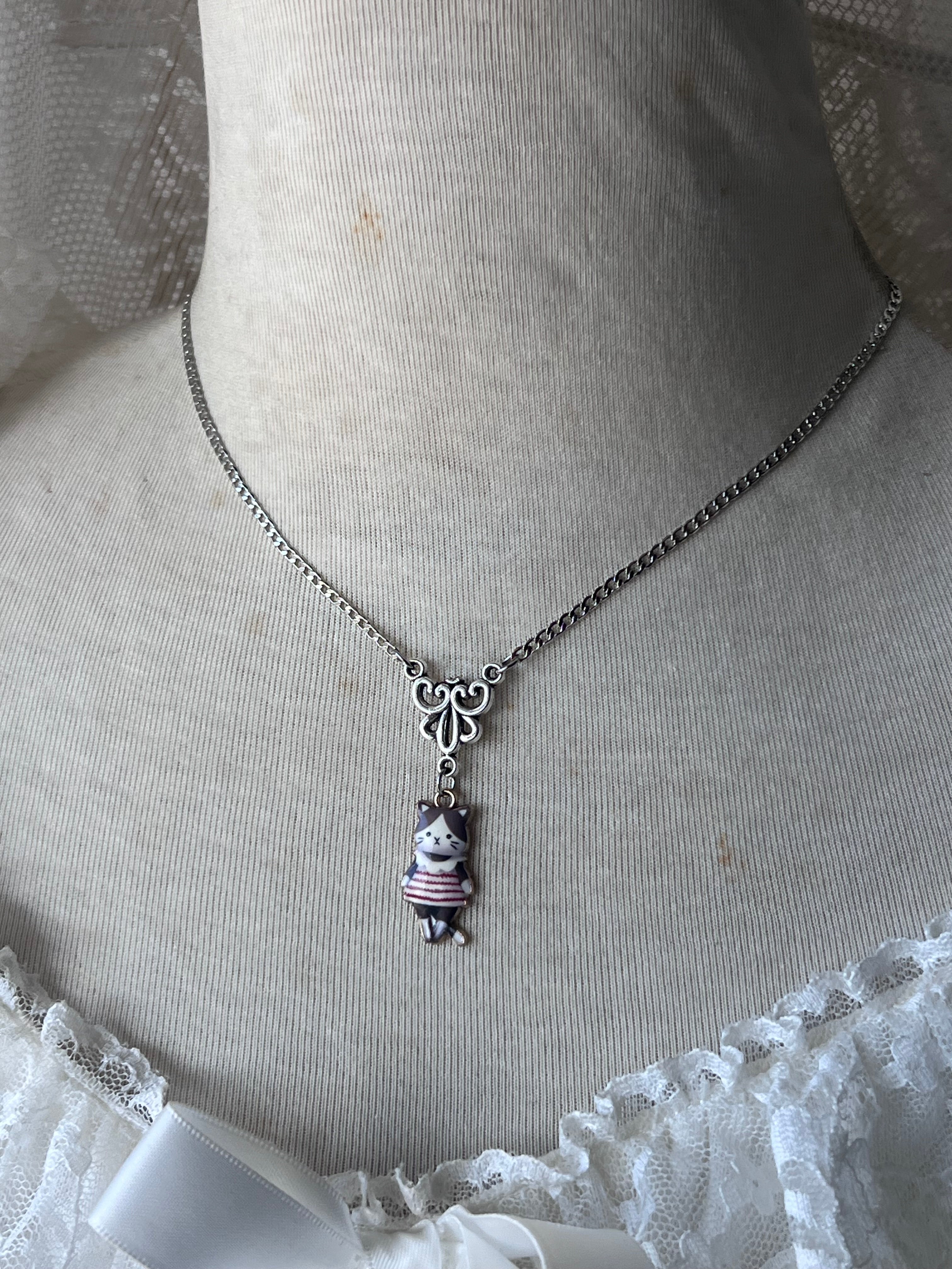 Kitty necklace⋆˚🐾˖°