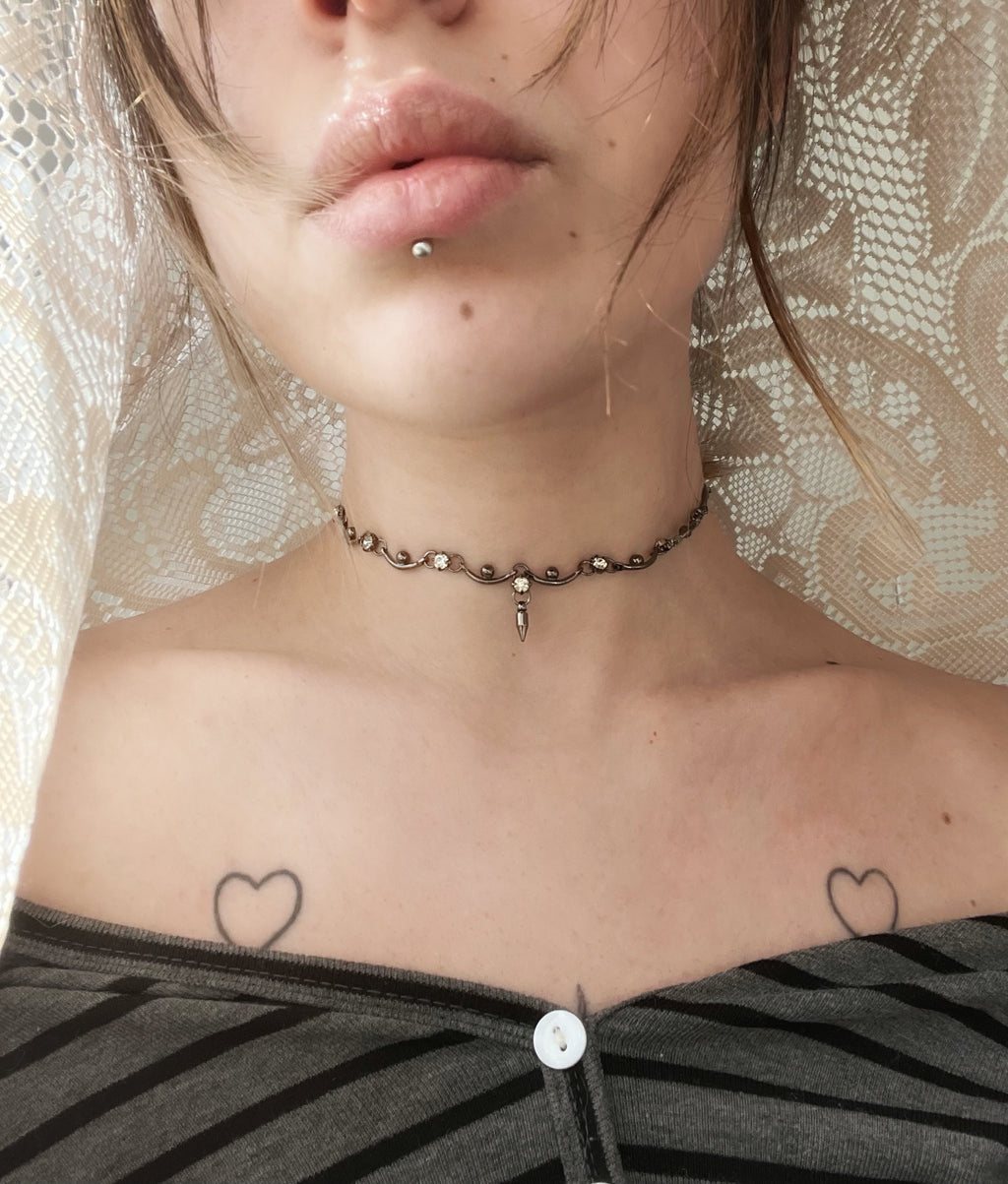 Silver thorn choker ‧✧̣̥̇‧