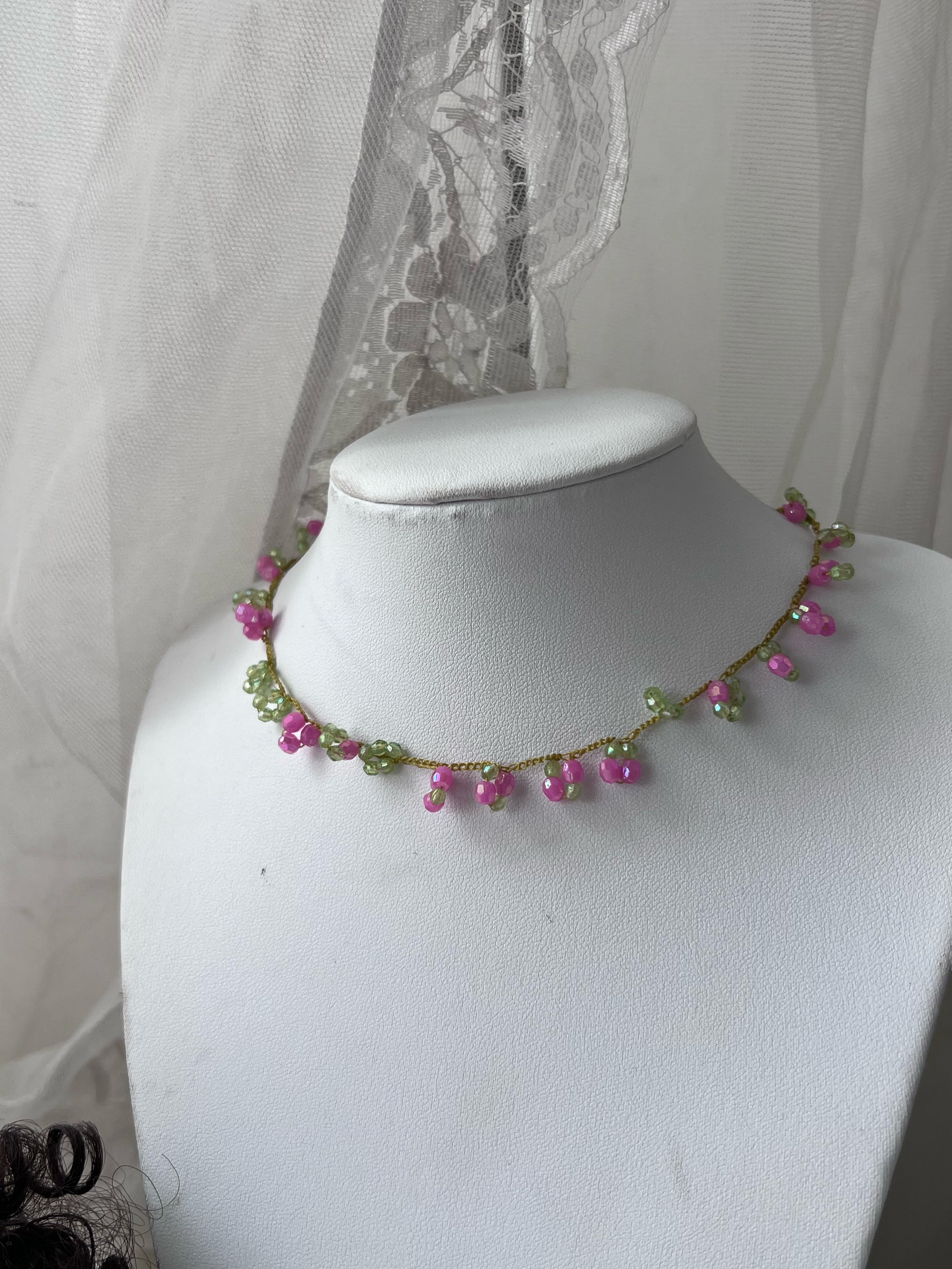 Lush garden choker/ necklace💗⋆˚✿˖°🌱